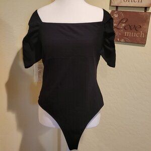 Lost + Wander square neck  Short Sleeve Bodysuit in Black Size: Large NWT